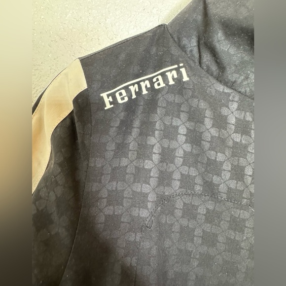 Puma FERRARI jacket collab - Picture 3 of 7